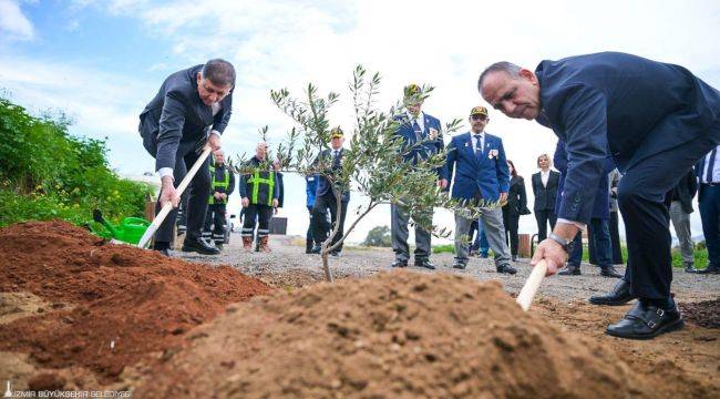 "Bu güzel adada ve bu güzel şehirde bulunmak bizler için büyük bir mutluluk"