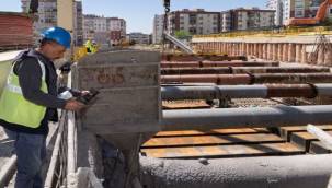 Buca Metrosu'nda 2028 hedefi için çalışmalar sürüyor