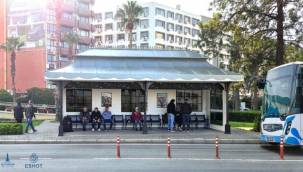 İzmir'in kimliğini yansıtan simgesel durak