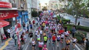 İzmir Yarı Maratonu için kayıt heyecanı başladı