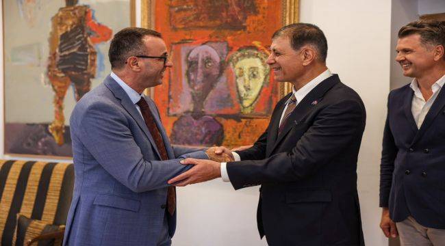 Başkan Tugay Kosova'da: İzmir ile Kosova arasında çok yönlü iş birliği dönemi