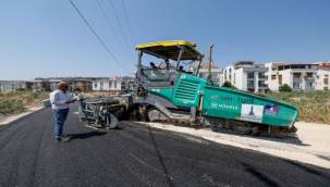 Bergama'da yollar yenileniyor, ulaşım daha güvenli hale geliyor