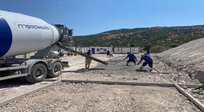 Dikili'ye tam teşekküllü sokak hayvanları kampüsü