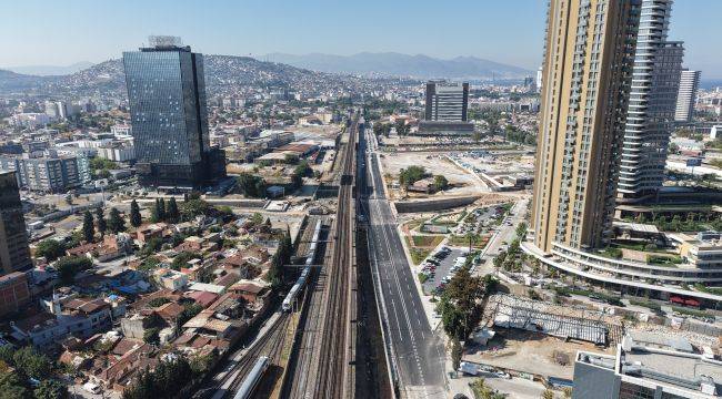 İzmir'in dev karayolu projesi el emeği ve alın teriyle ilerliyor