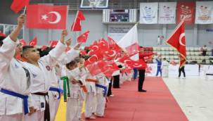Tatami ve minderde Cumhuriyet coşkusu
