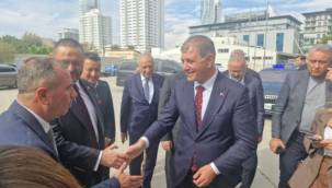 Tugay'dan AK Parti İzmir teşkilatına ilk ziyaret: 30 ilçe başkanıyla görüşecek